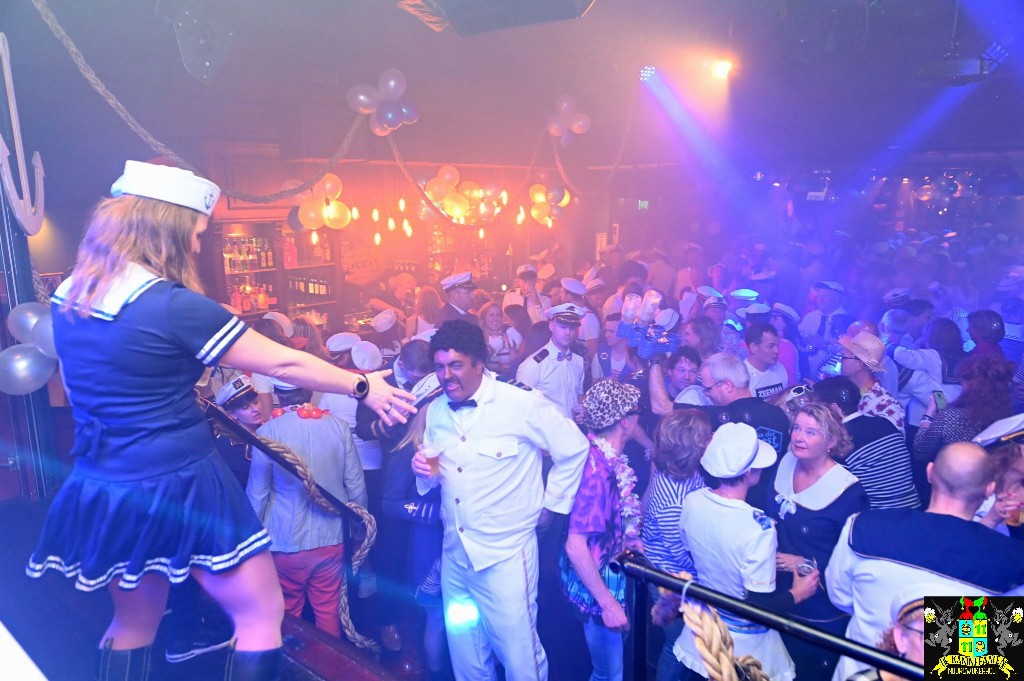 ../Images/Feest van Toen - Loveboat 238.jpg